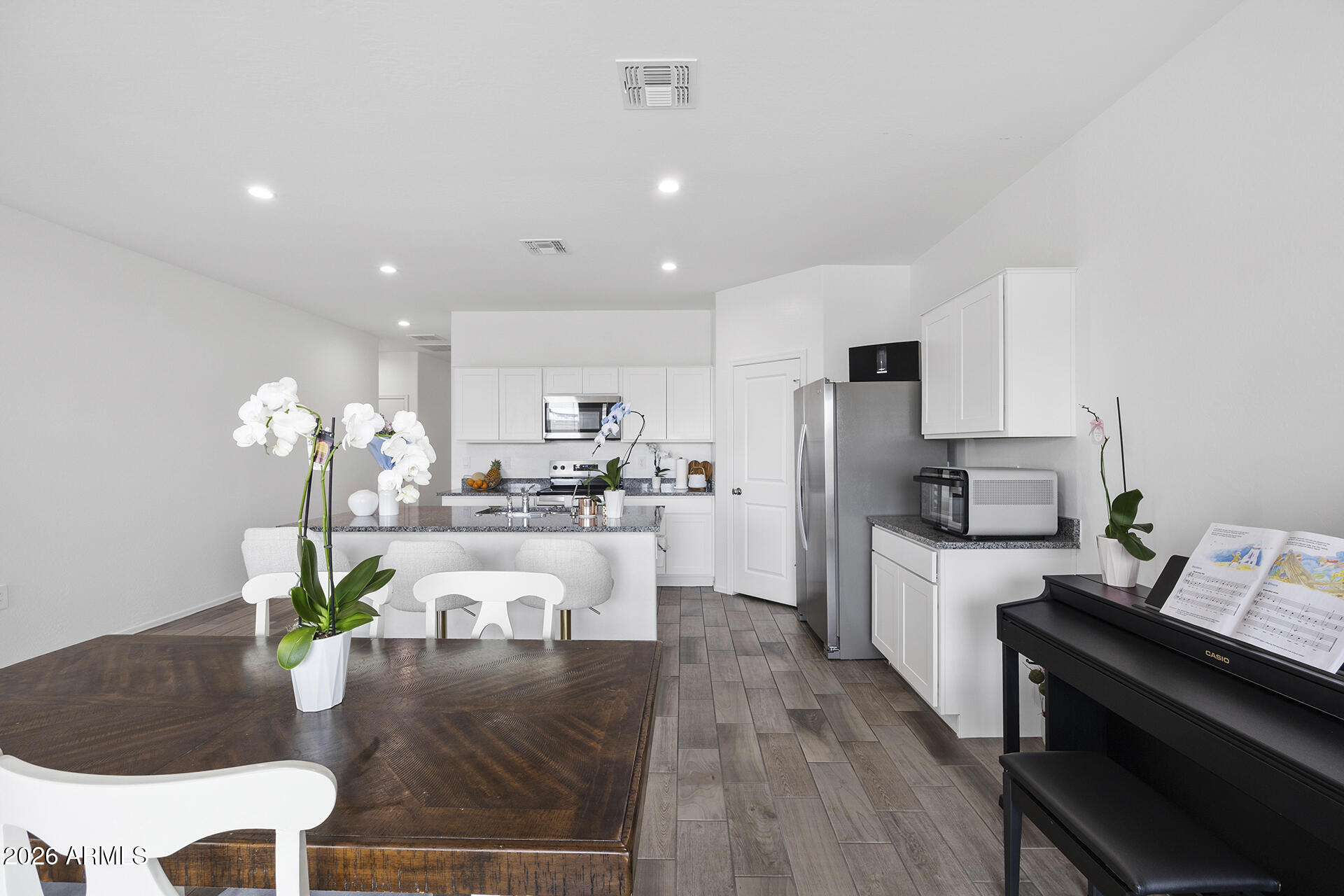 CARLTON COMMONS PHASE 1 - Residential