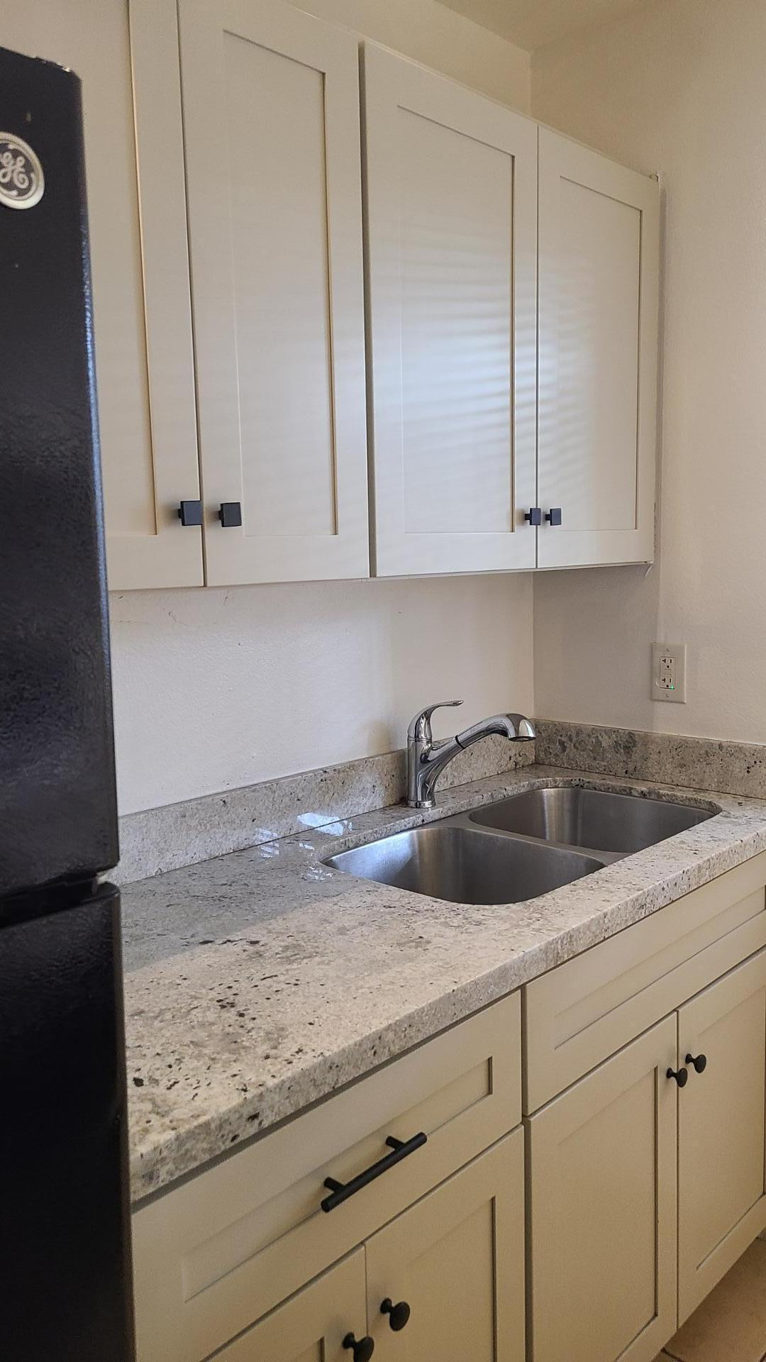 1345 E Campbell Avenue Apt 5