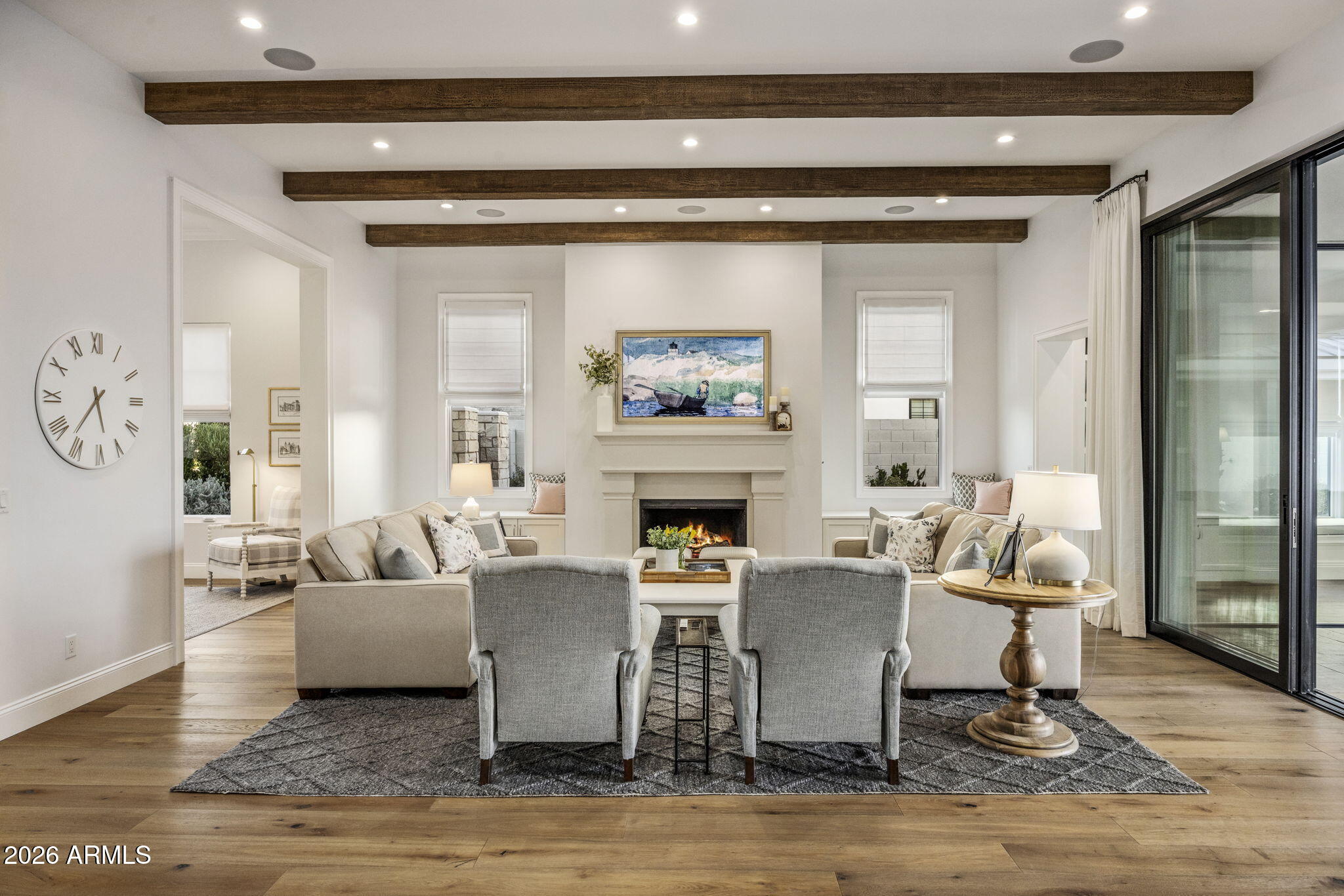 2677 E MAPLEWOOD Street