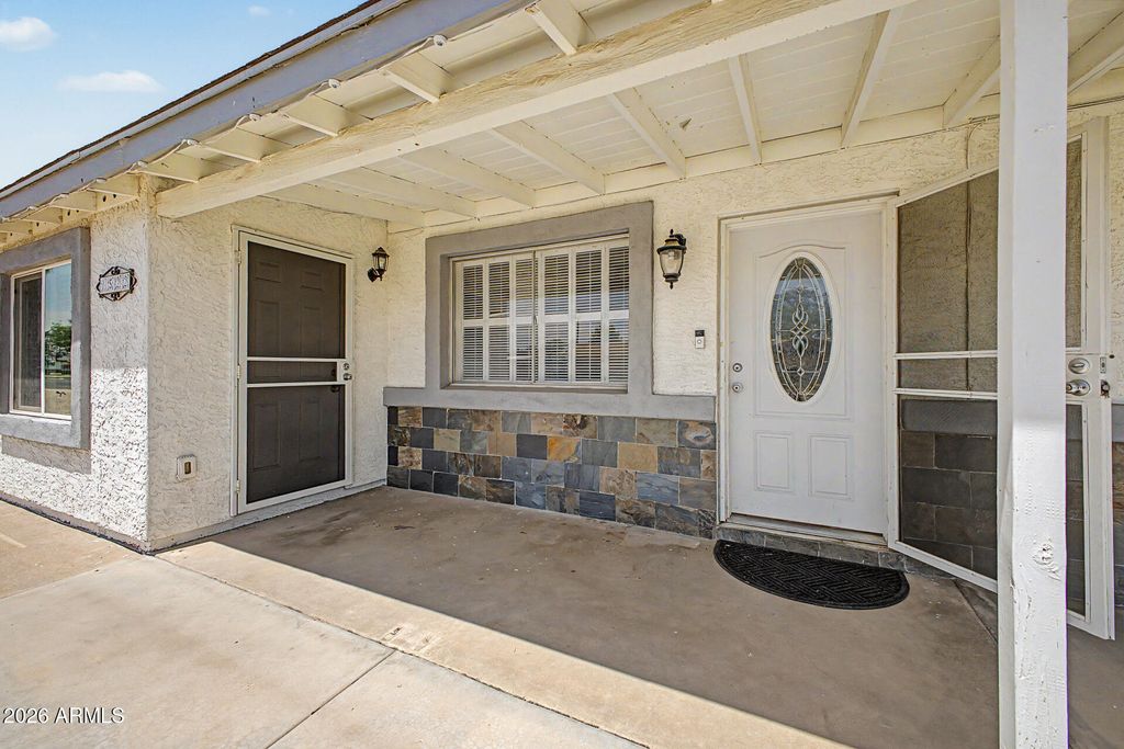 Photo of 1522 W Lawrence Lane, Phoenix, AZ 85021 (MLS # 7028585)