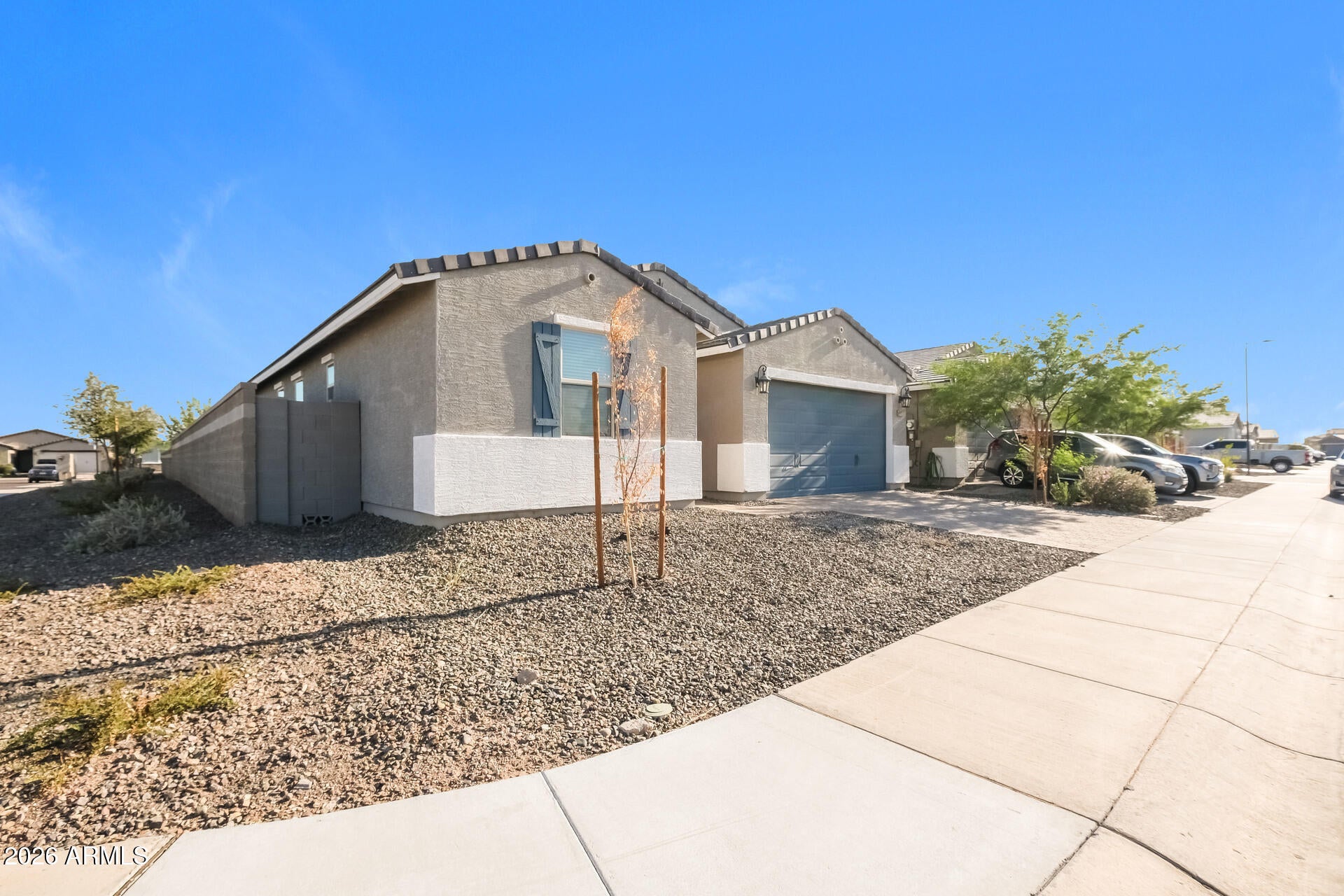 6918 W SAMANTHA Way