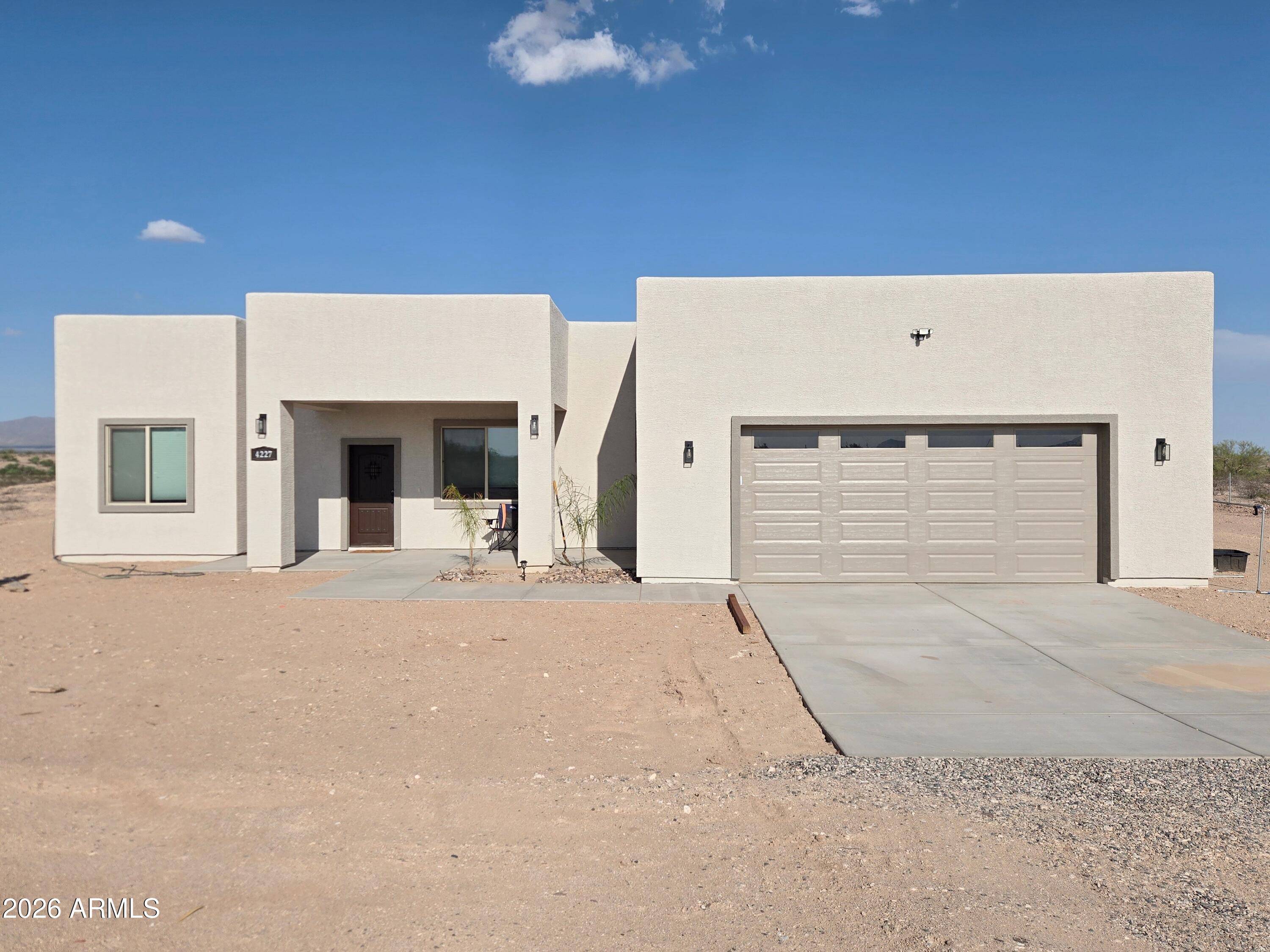 4227 N 332ND Drive