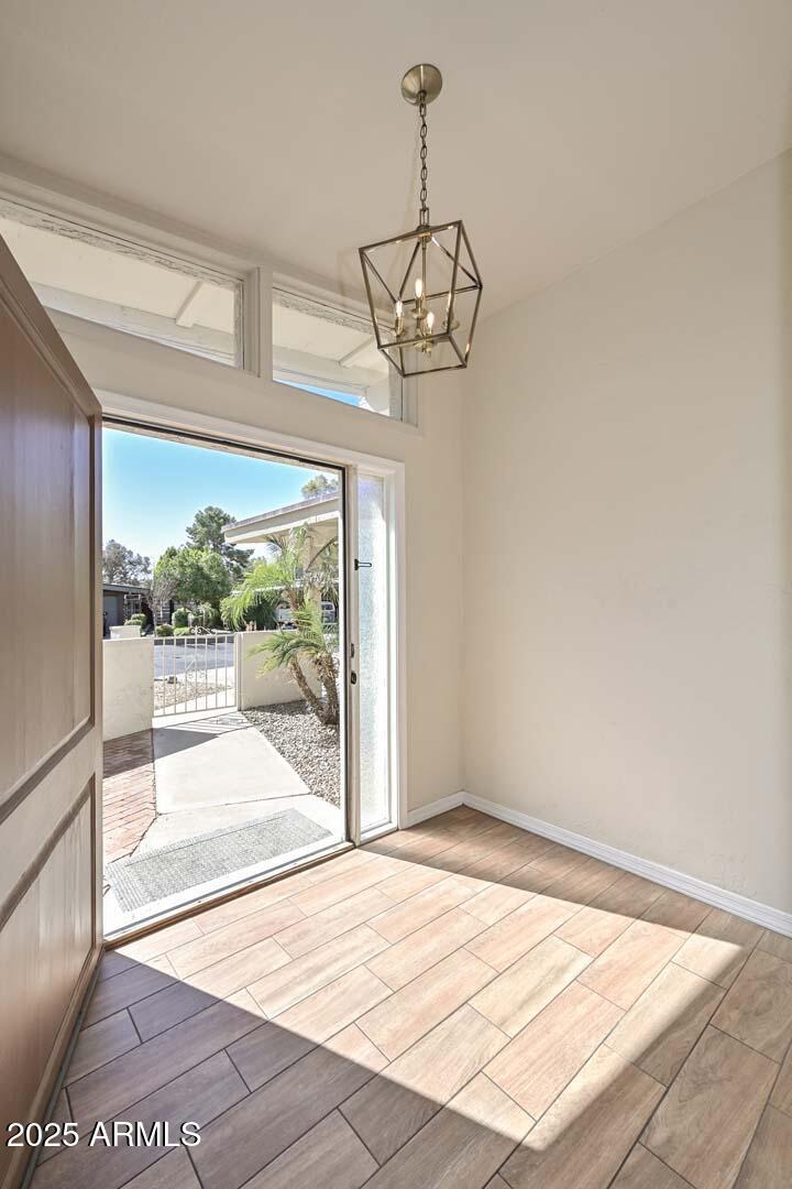 520 W GIBRALTAR Lane