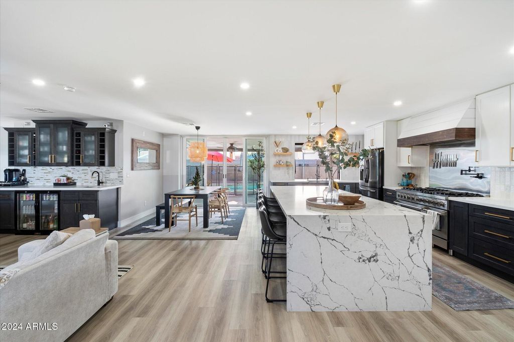 Photo of 4015 E Catalina Drive, Phoenix, AZ 85018 (MLS # 6952116)