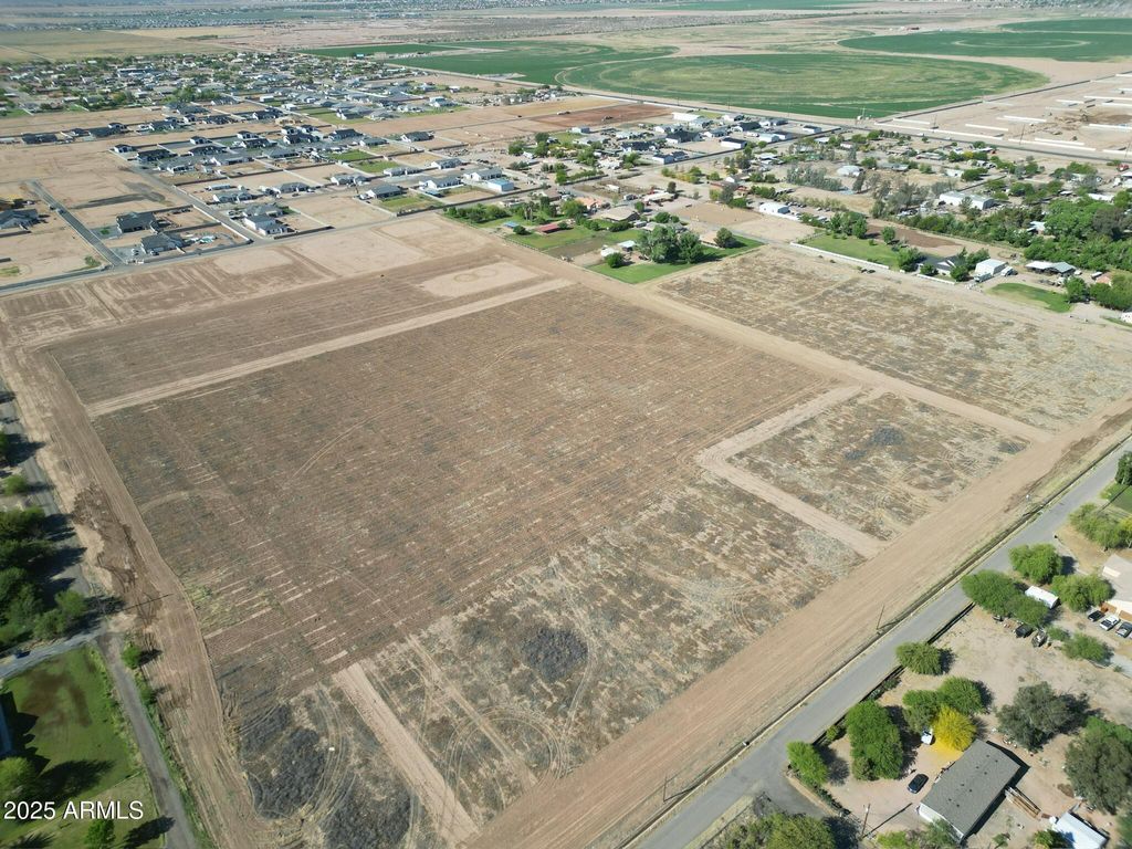 Photo of 0 E Sage Brush Avenue #Y, San Tan Valley, AZ 85140 (MLS # 6897348)