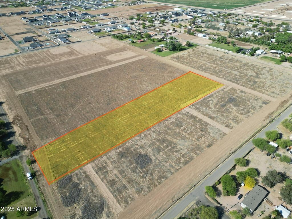Photo of 0 E Sage Brush Avenue #Y, San Tan Valley, AZ 85140 (MLS # 6897348)