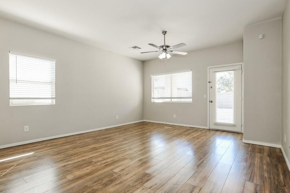 26 N 126th Avenue