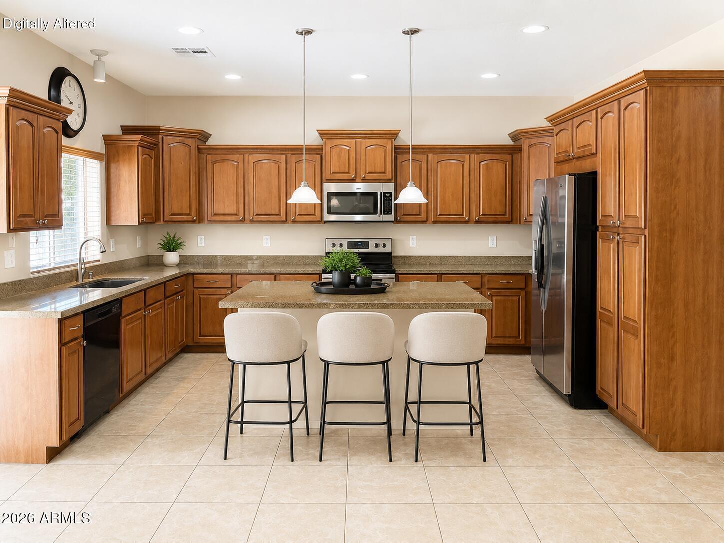 2345 W SKINNER Drive