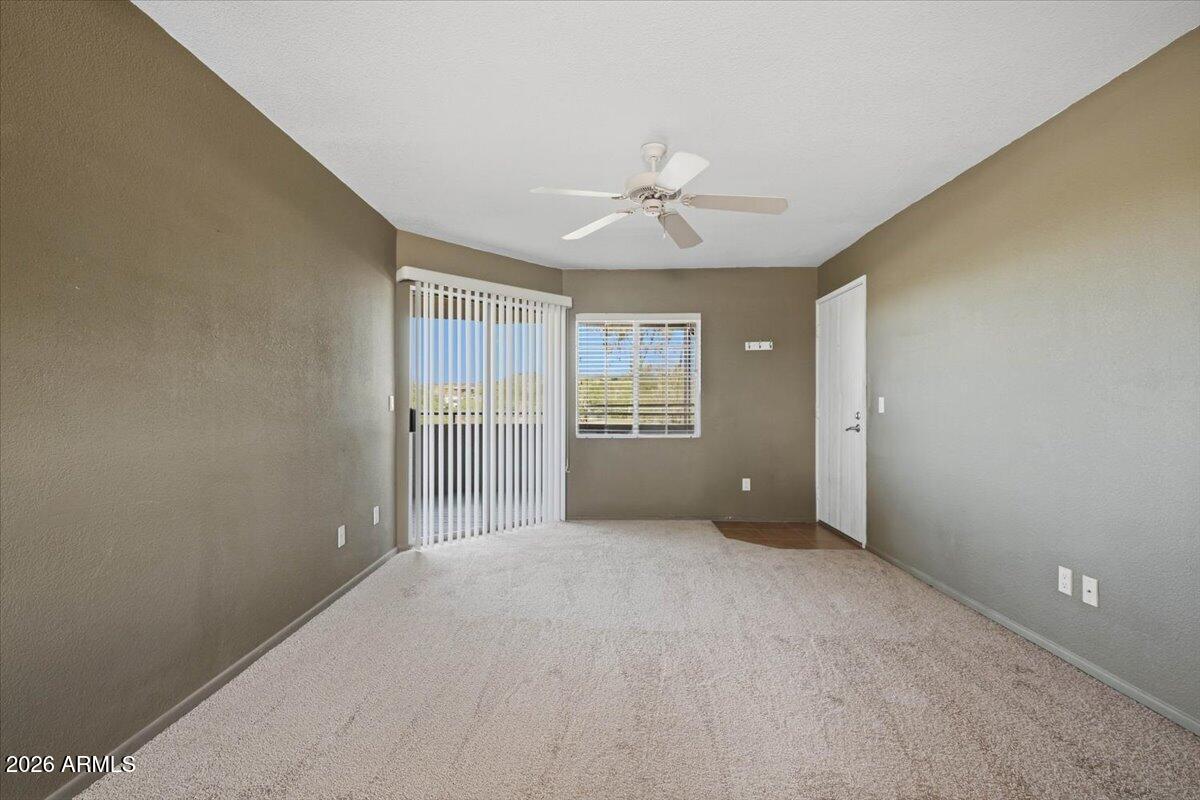 1720 E THUNDERBIRD Road 2046