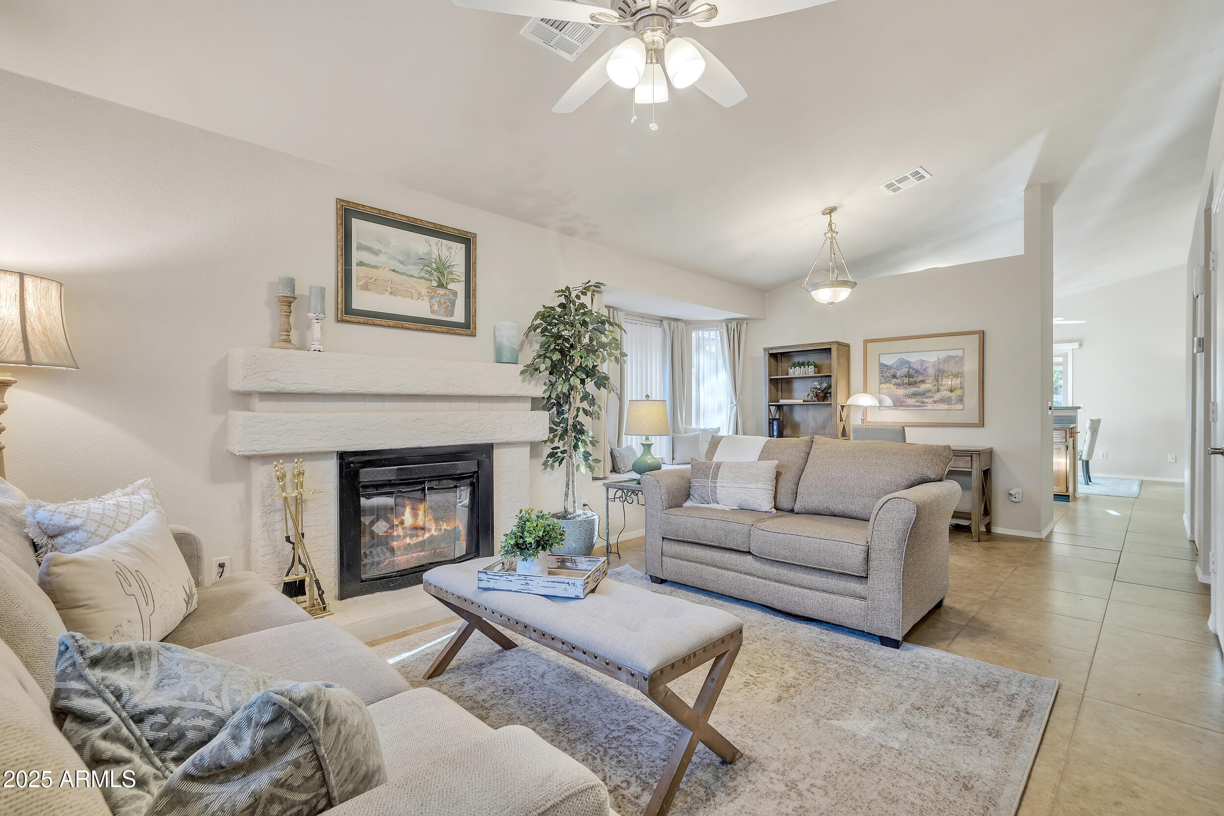 1120 N VAL VISTA Drive 10