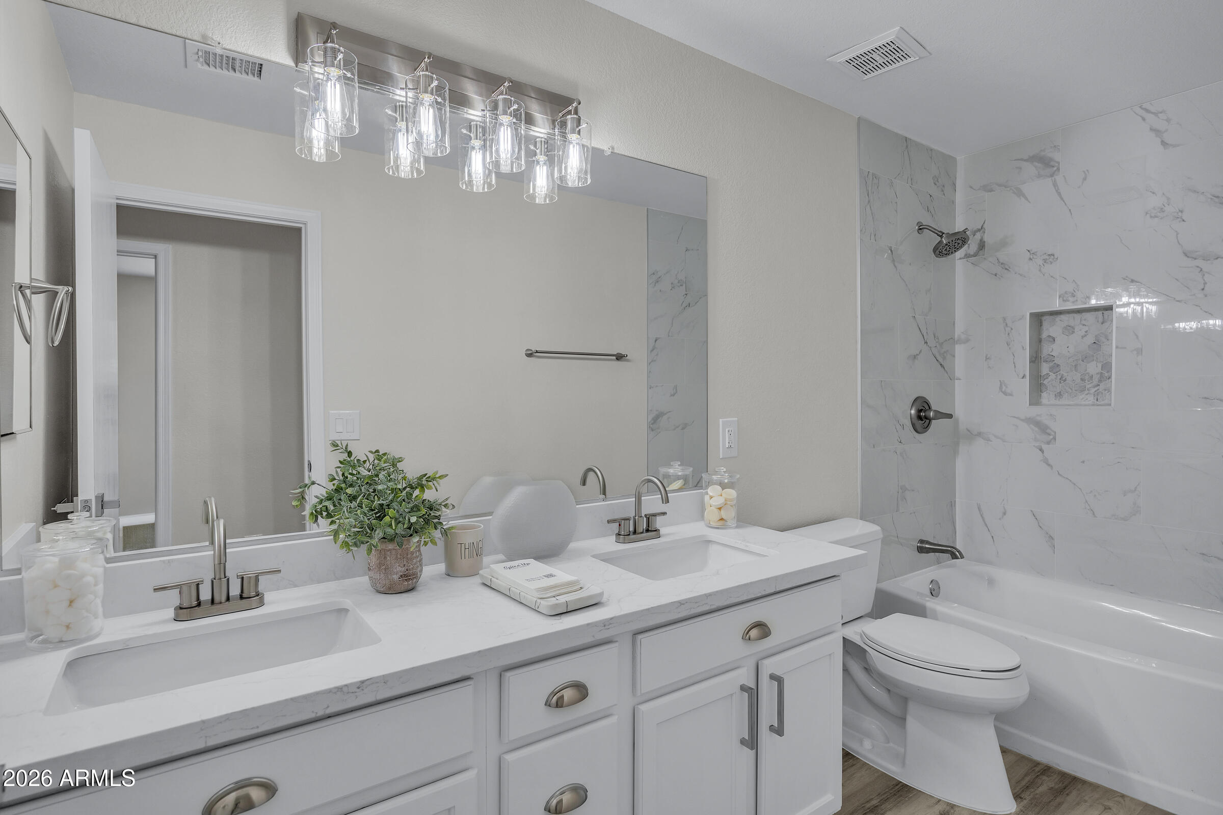FOOTHILLS AT GOLD CANYON RANCH - Residential