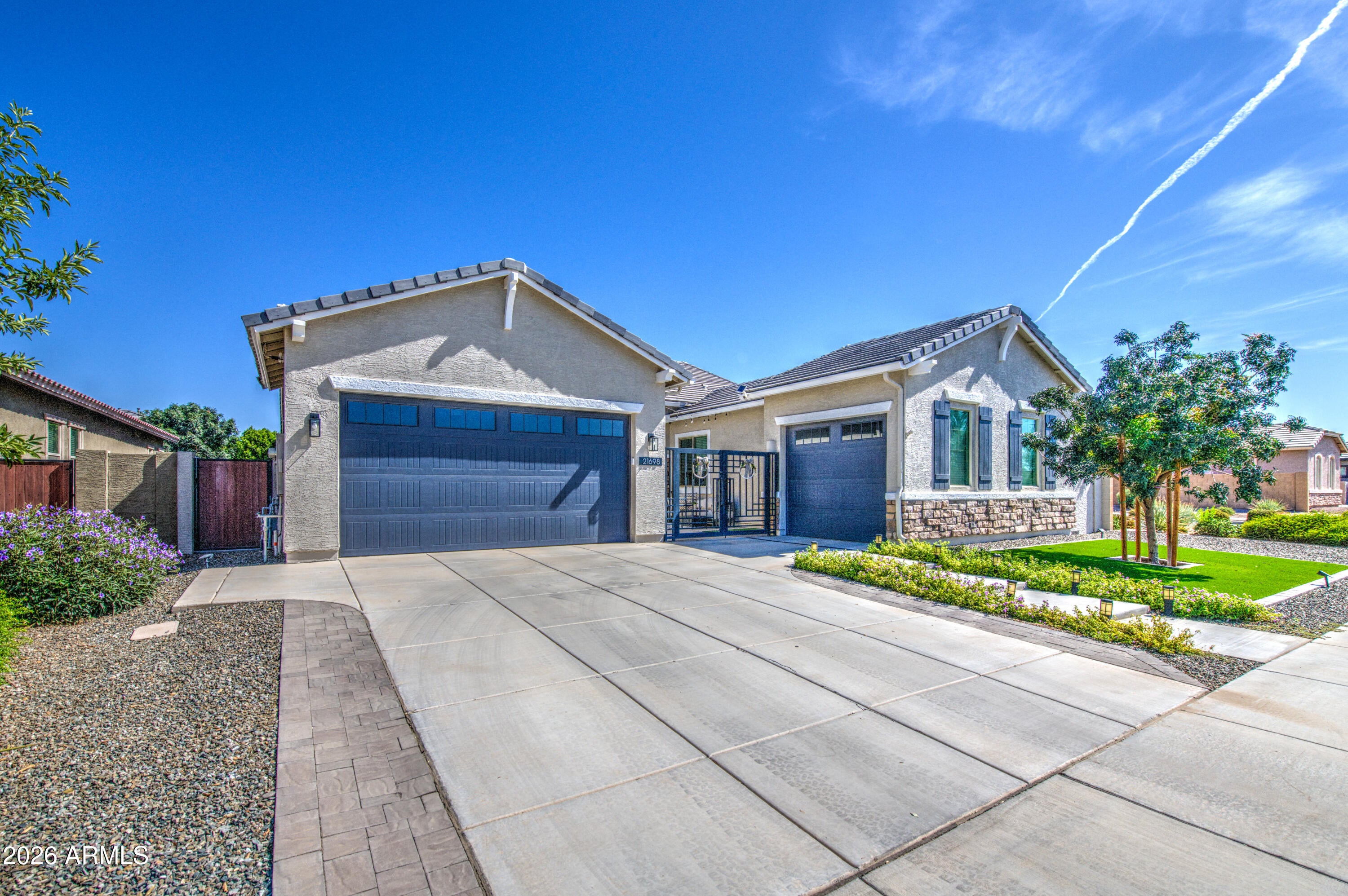21698 E CALDWELLS Way