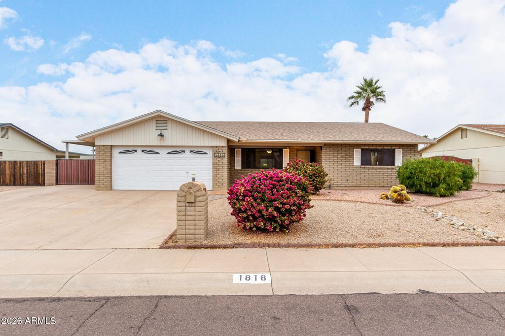 Photo of 1818 W 15th Lane, Apache Junction, AZ 85120 (MLS # 6965617)