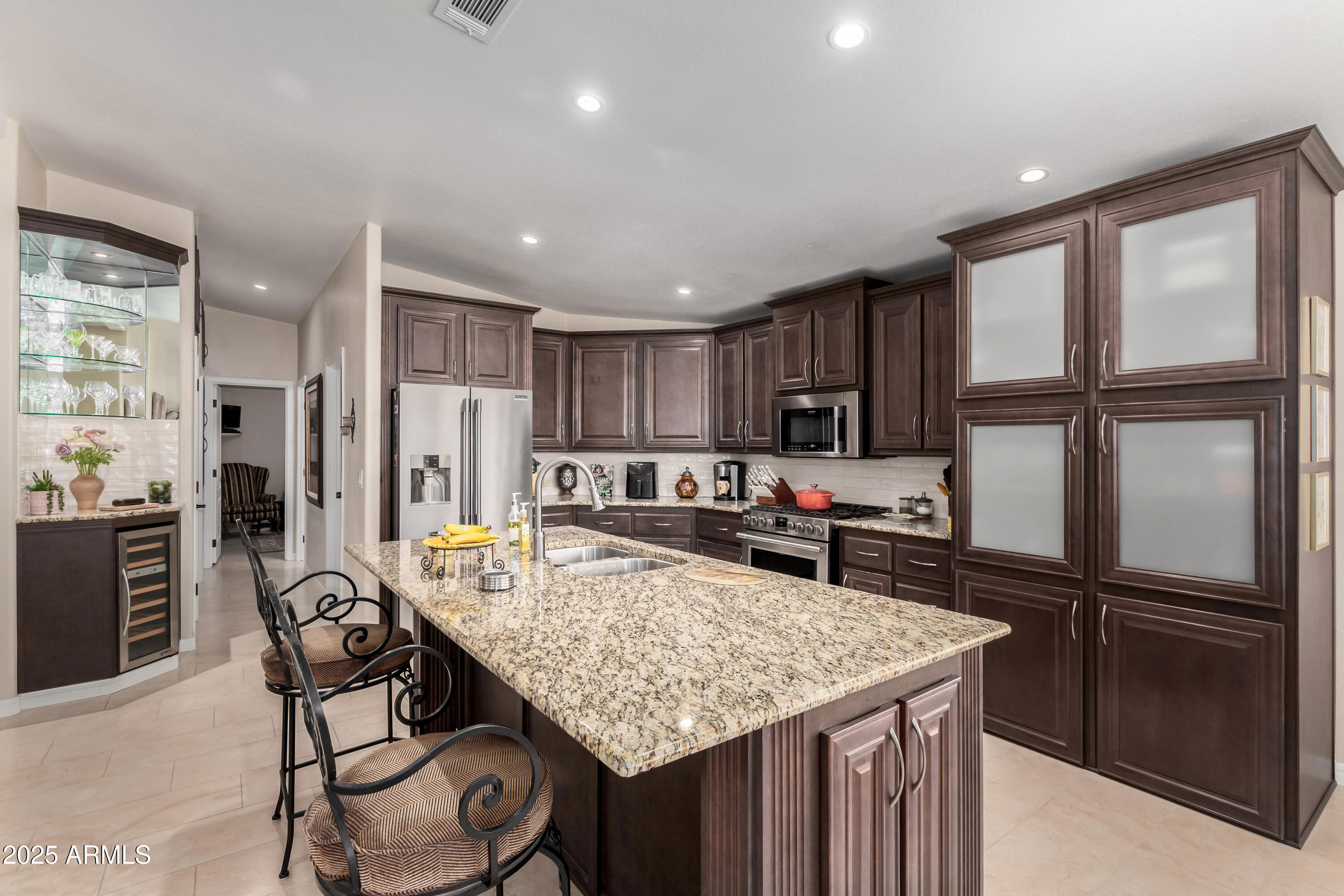 11201 N EL MIRAGE Road F79