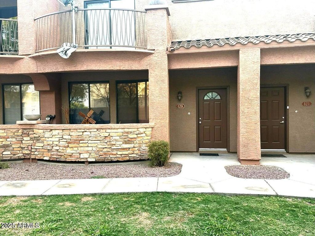 Photo of 21655 N 36th Avenue #120, Glendale, AZ 85308 (MLS # 6954395)