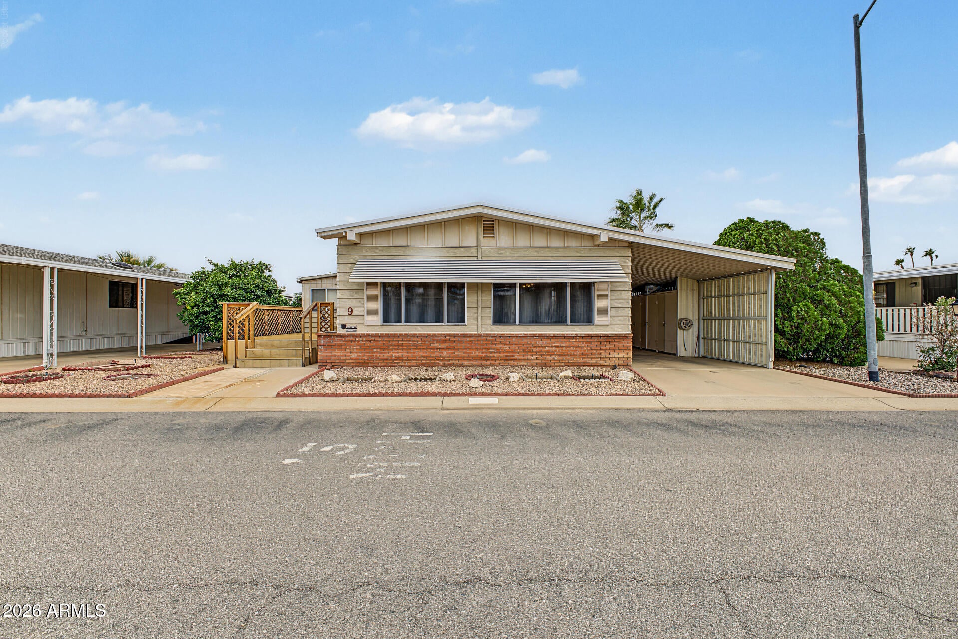 450 W SUNWEST Drive 9