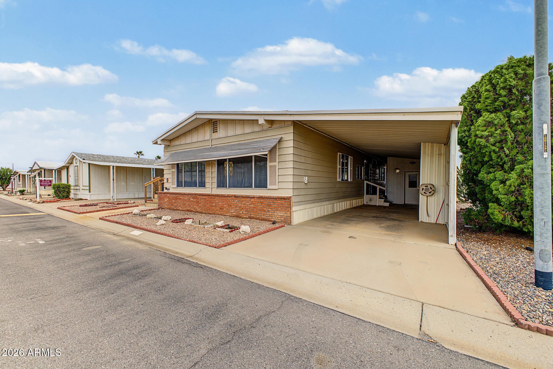 450 W SUNWEST Drive 9