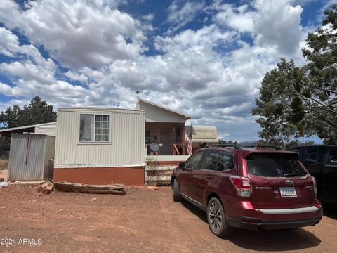 A home in Ash Fork