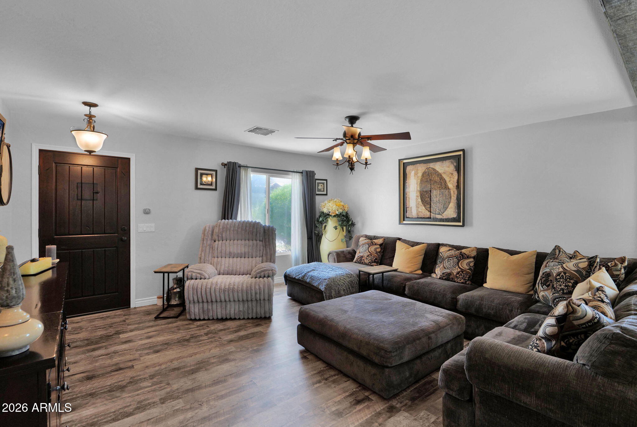 4296 E PINTO VALLEY Road