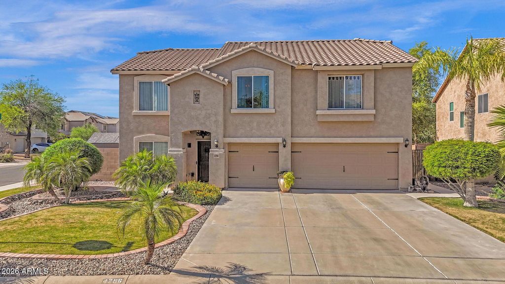 Photo of 4296 E Pinto Valley Road, San Tan Valley, AZ 85143 (MLS # 7018407)