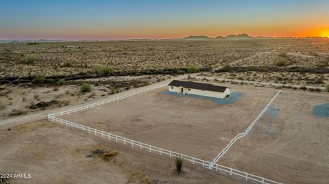 A home in Tonopah