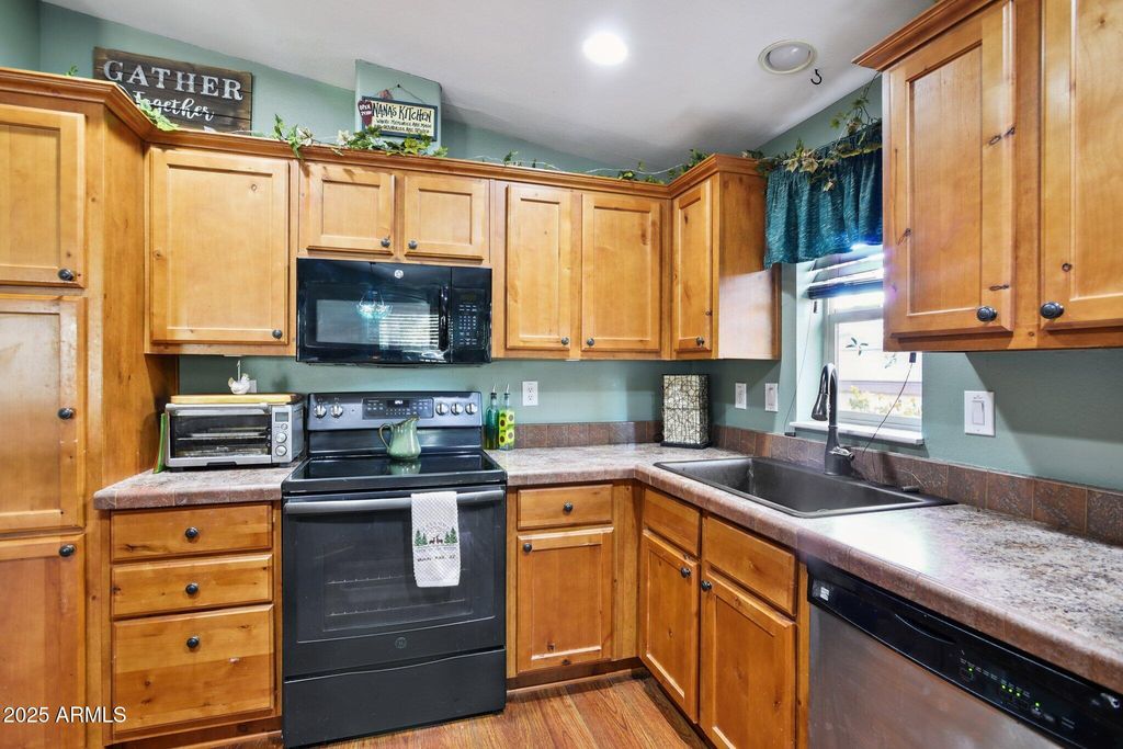 Photo of 1151 E Caribou Road, Munds Park, AZ 86017 (MLS # 6952511)