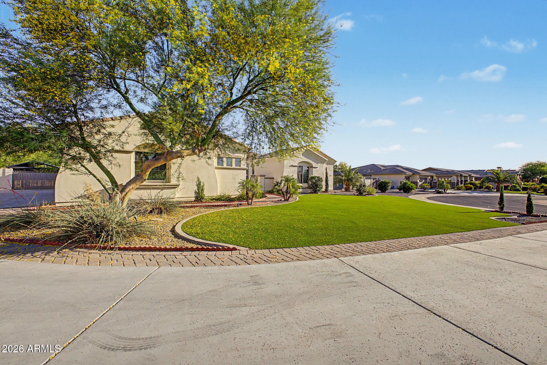 3155 E BLACKHAWK Court