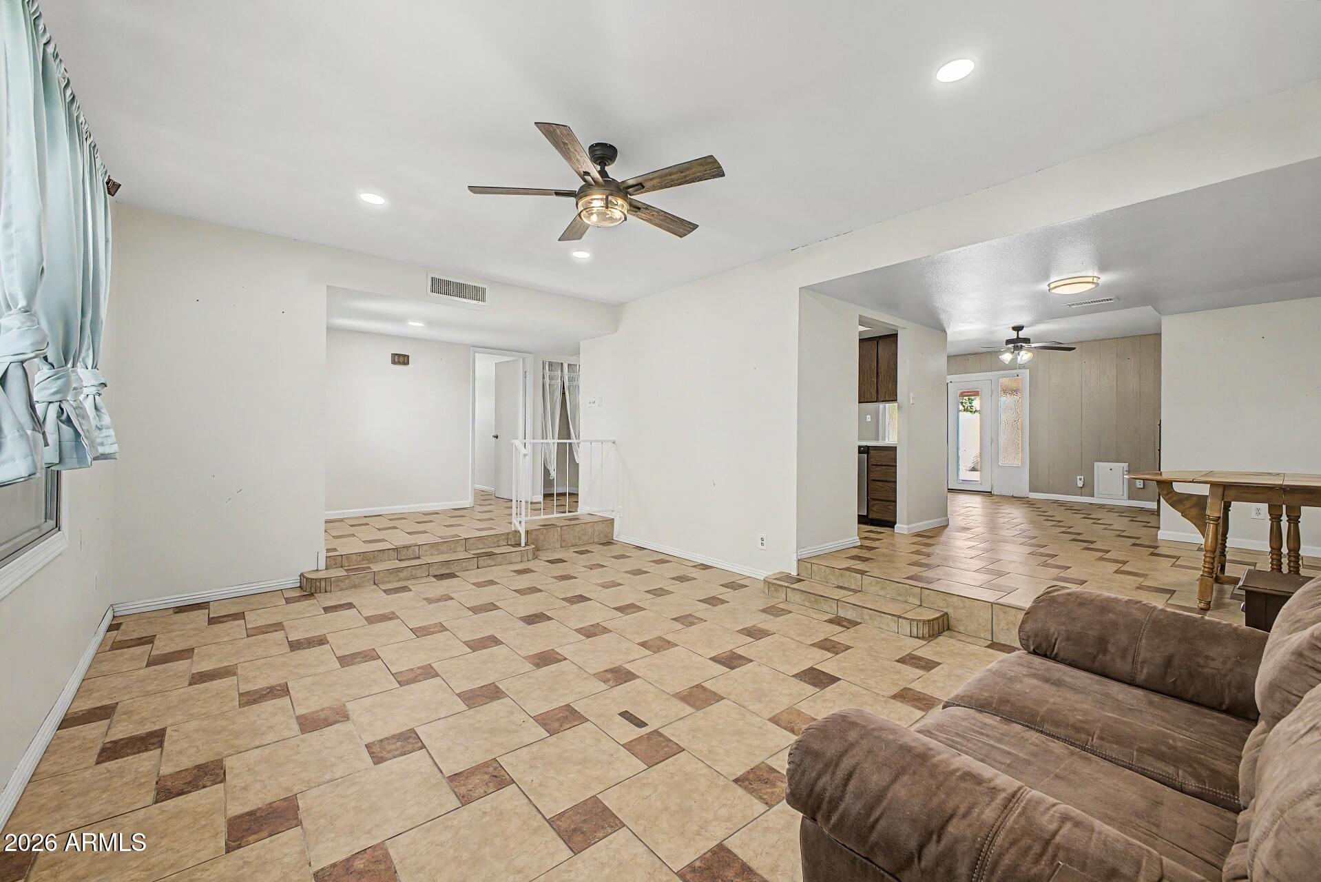 4834 W KALER Circle