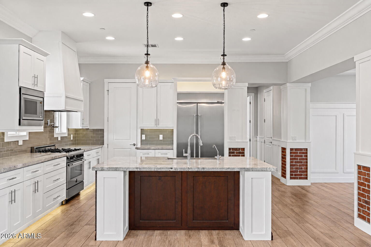 3412 N KACHINA Lane