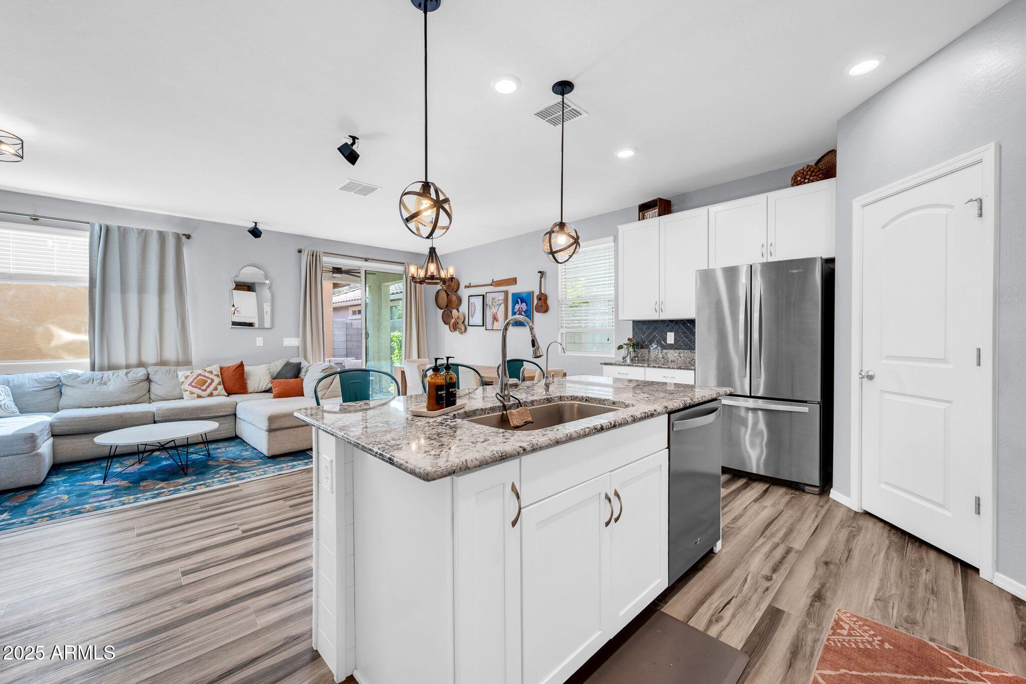 6859 E POSADA Circle