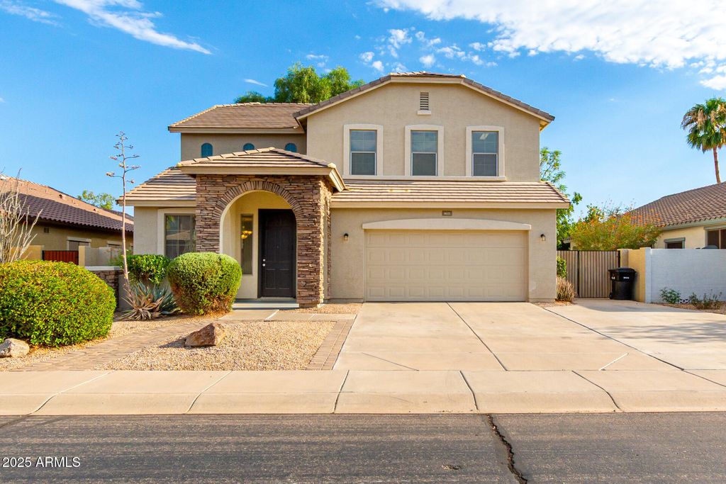 Photo of 4633 E Gleneagle Drive, Chandler, AZ 85249 (MLS # 6911730)