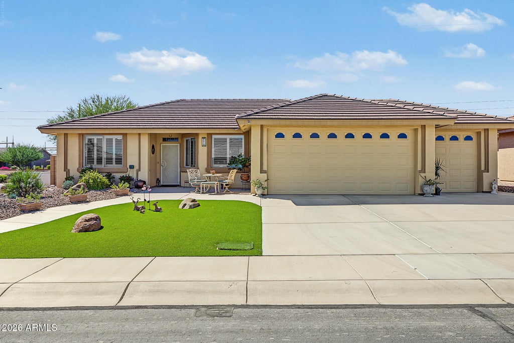 Photo of 3018 S Lindenwood, Mesa, AZ 85212 (MLS # 7091006)