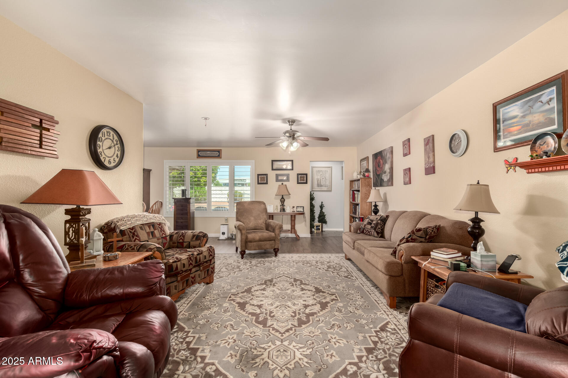 16849 N MEADOW PARK Drive