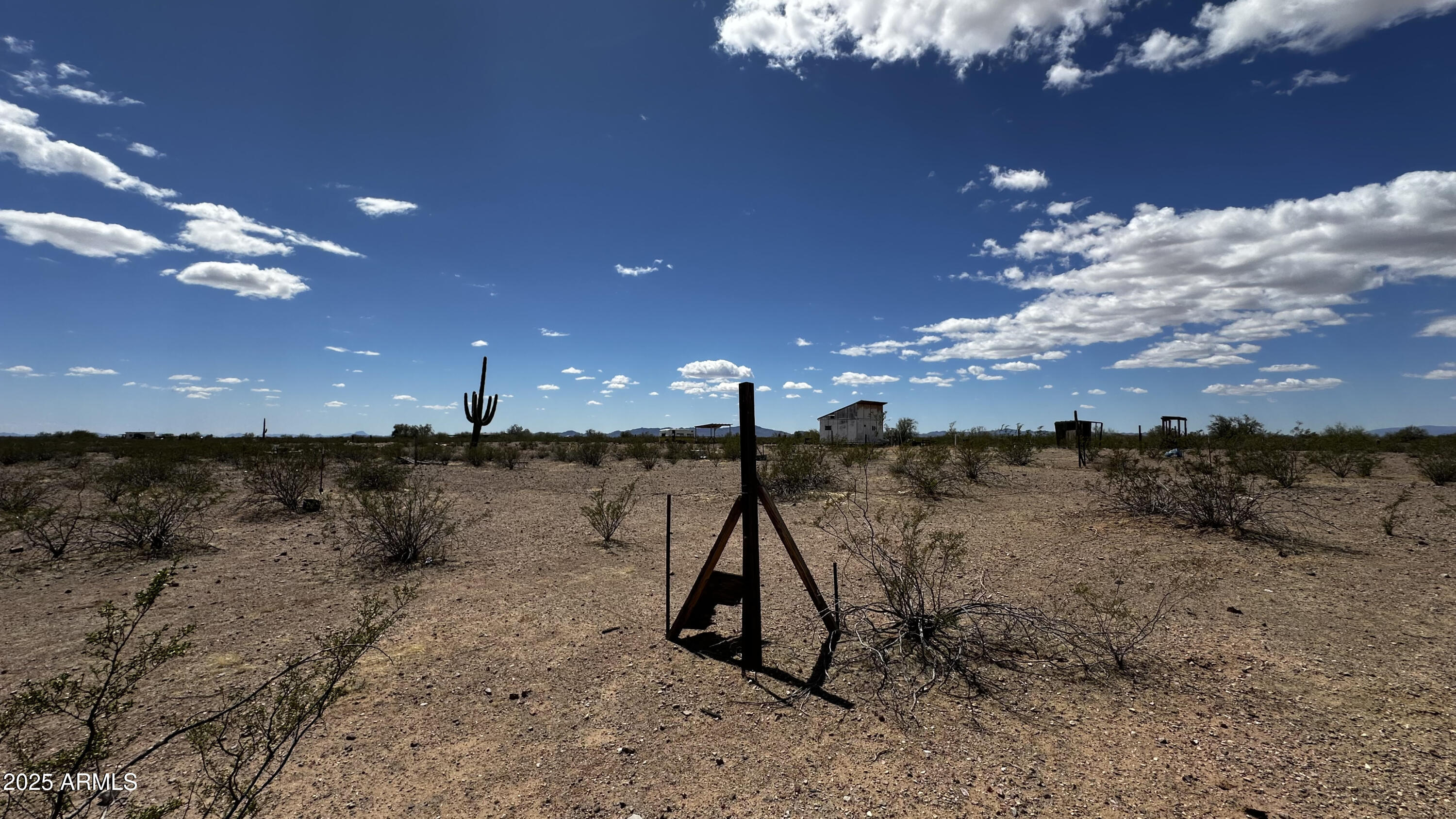 Homes for Sale in Queen Creek Arizona 3 0 N 315TH Avenue 63