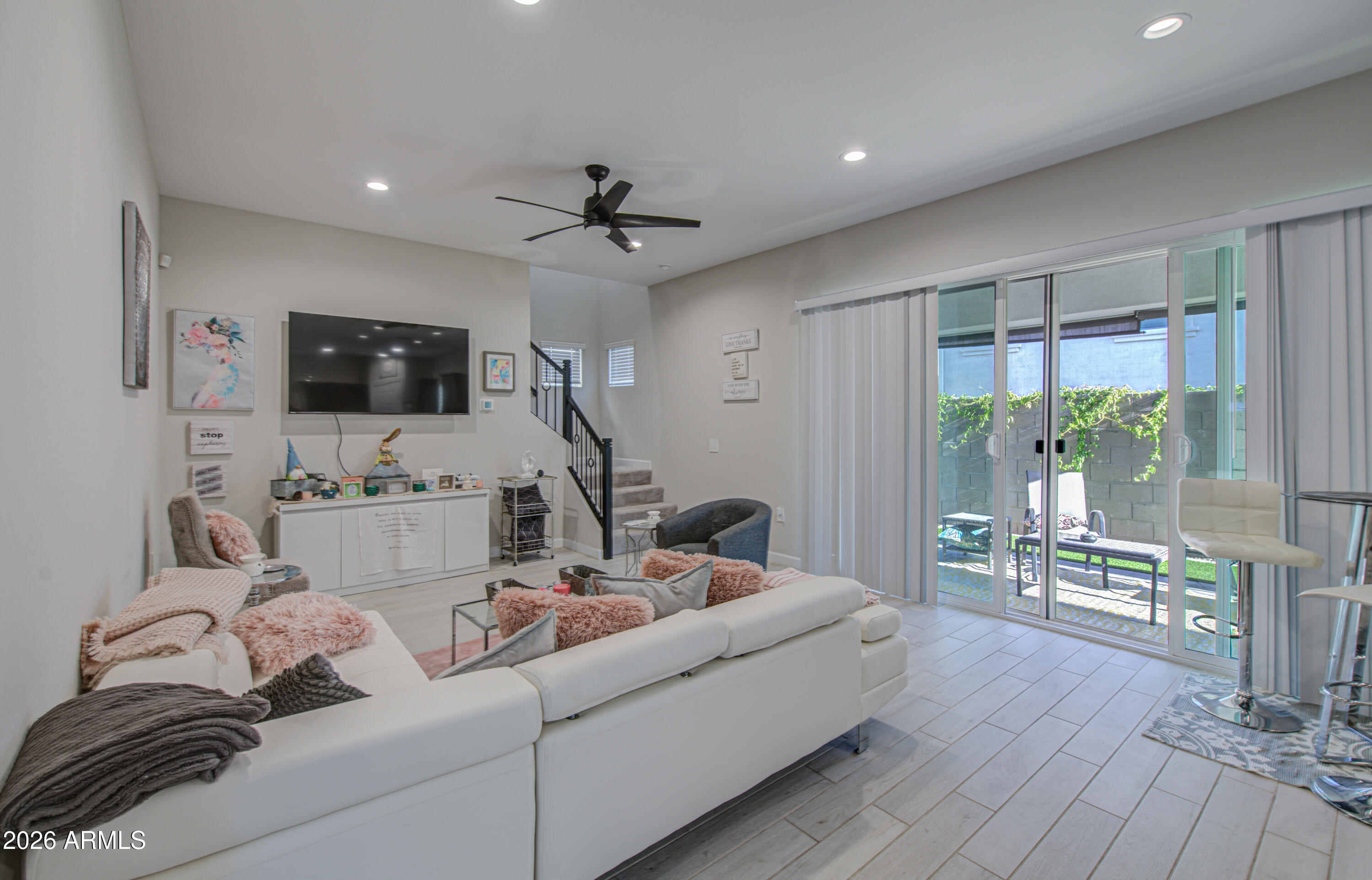 5133 E ANDERSON Drive