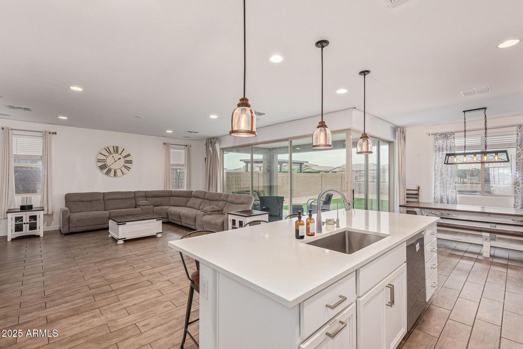 Photo of 21095 E Cattle Drive, Queen Creek, AZ 85142 (MLS # 6962294)