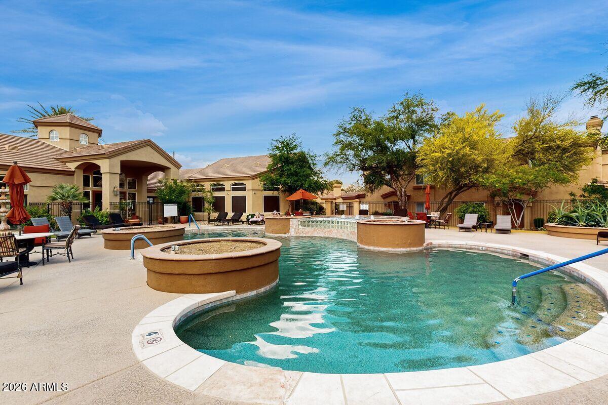 7050 E Sunrise Drive 3201