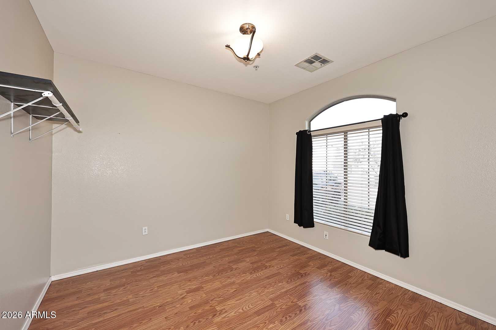 2727 N PRICE Road 41