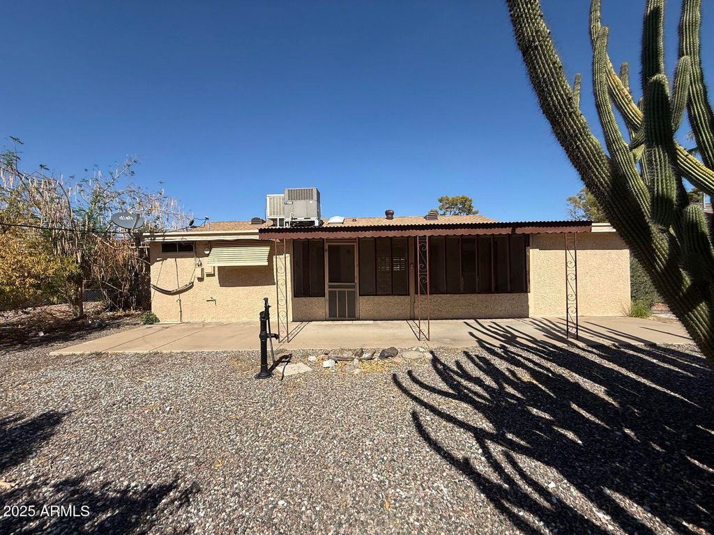Photo of 12250 N Cherry Hills Drive E, Sun City, AZ 85351 (MLS # 6931004)