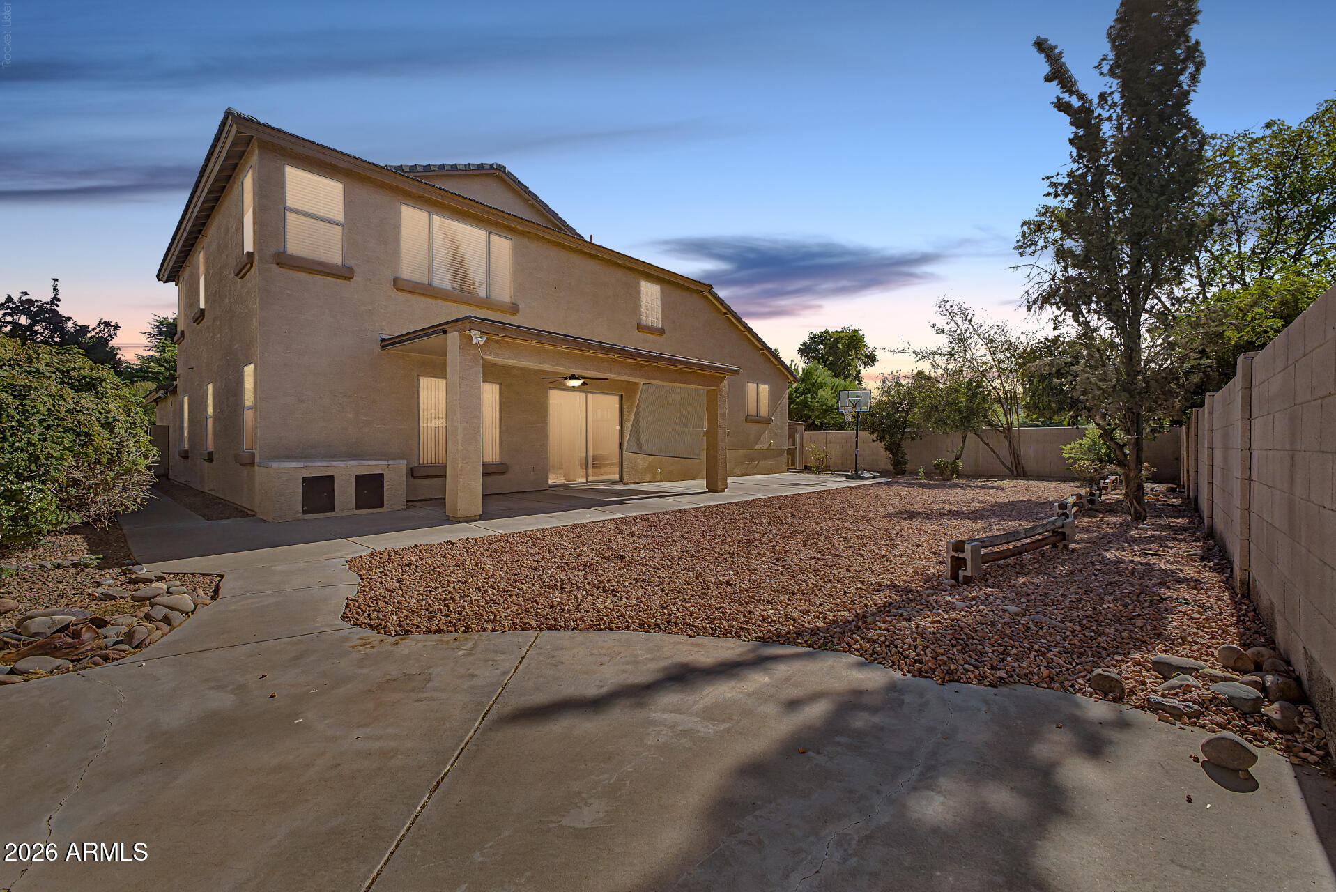 66 E Julian Drive