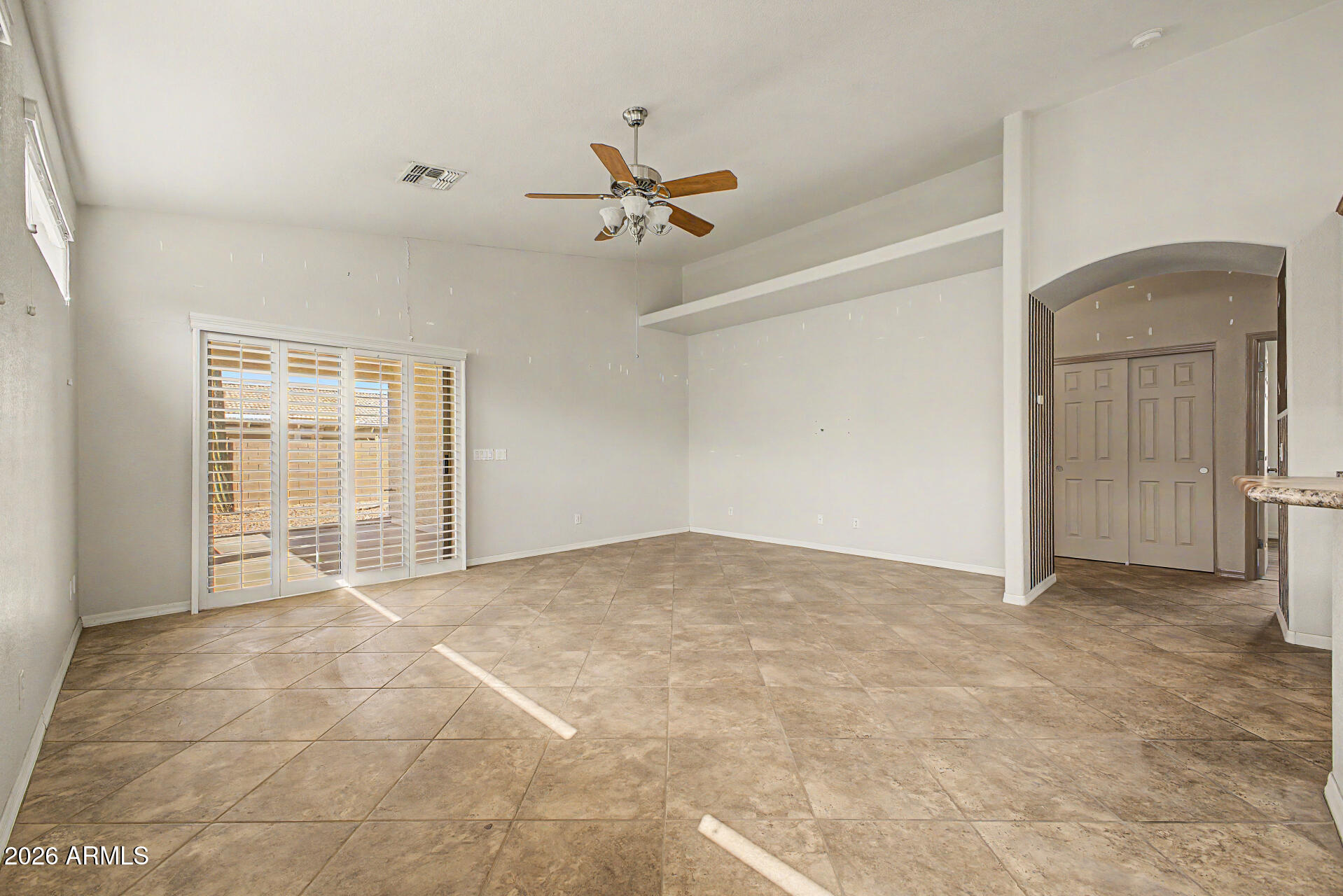 1852 E SYCAMORE Road