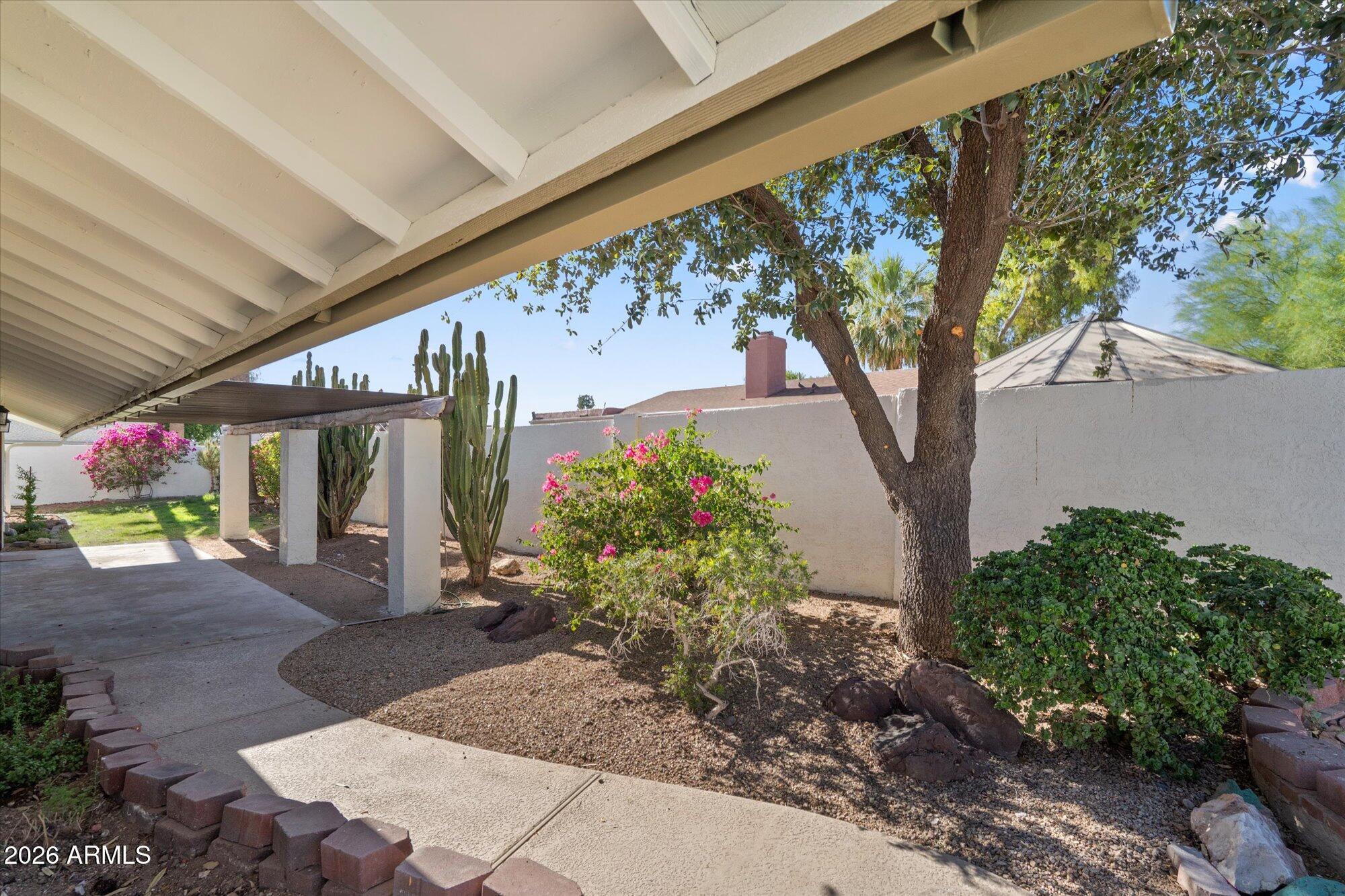 1756 W ECHO Lane