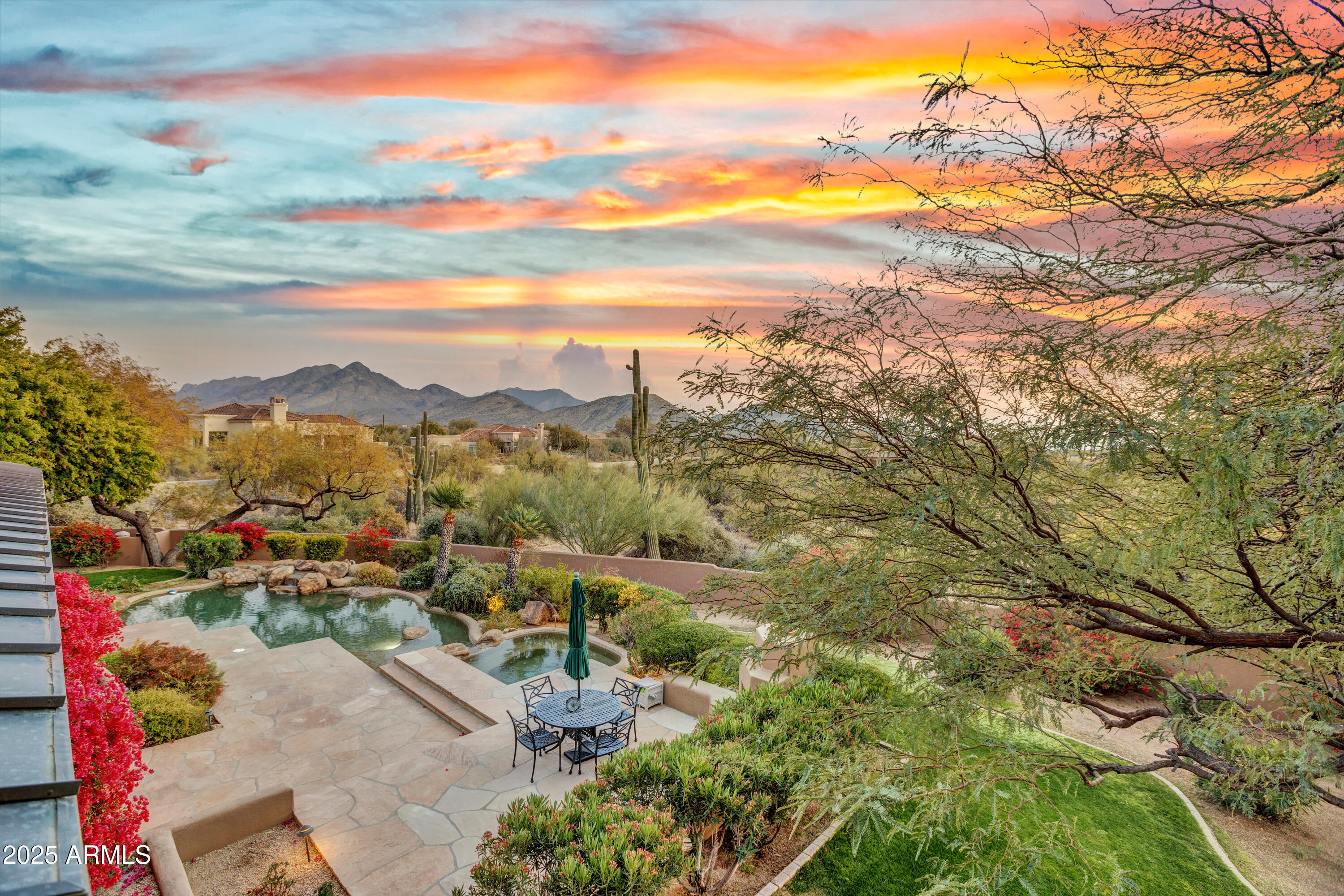 10040 E HAPPY VALLEY Road 595