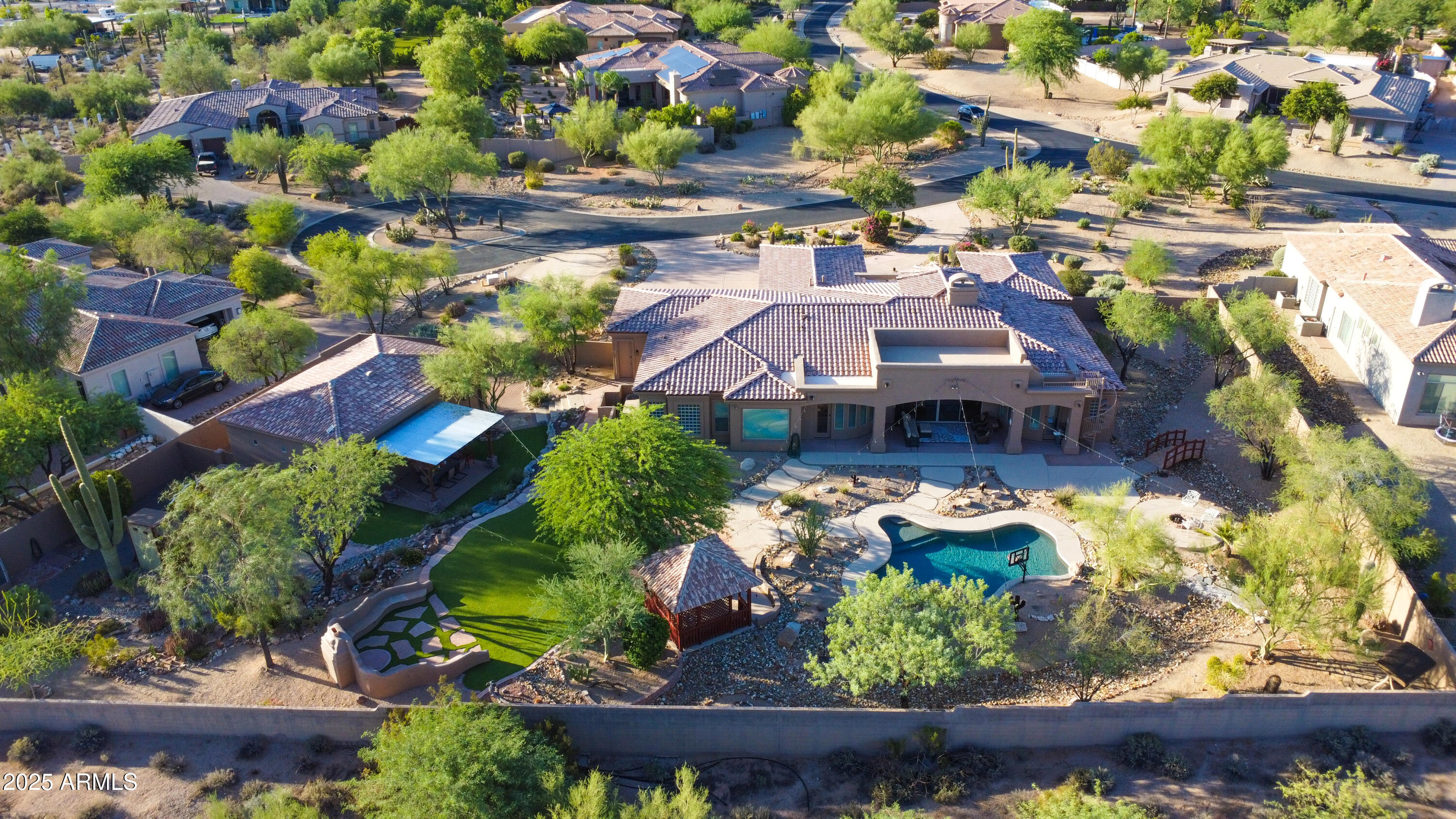 6293 E RED BIRD Circle