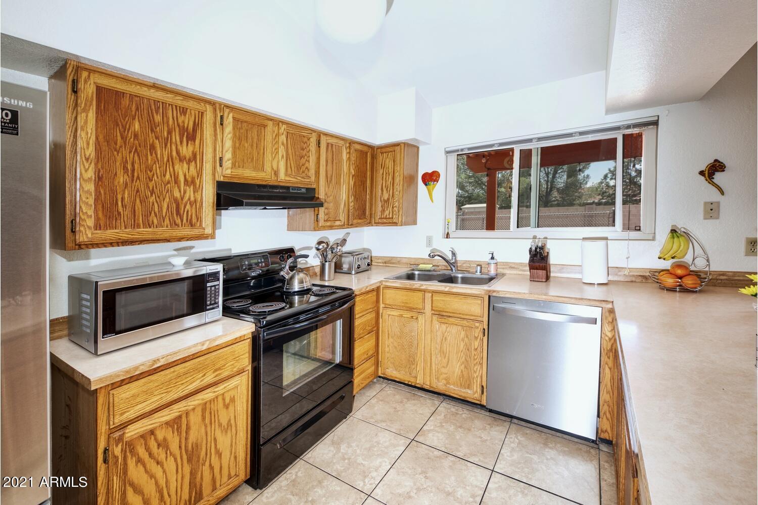 TRACT UNIT 115 AMD - Residential