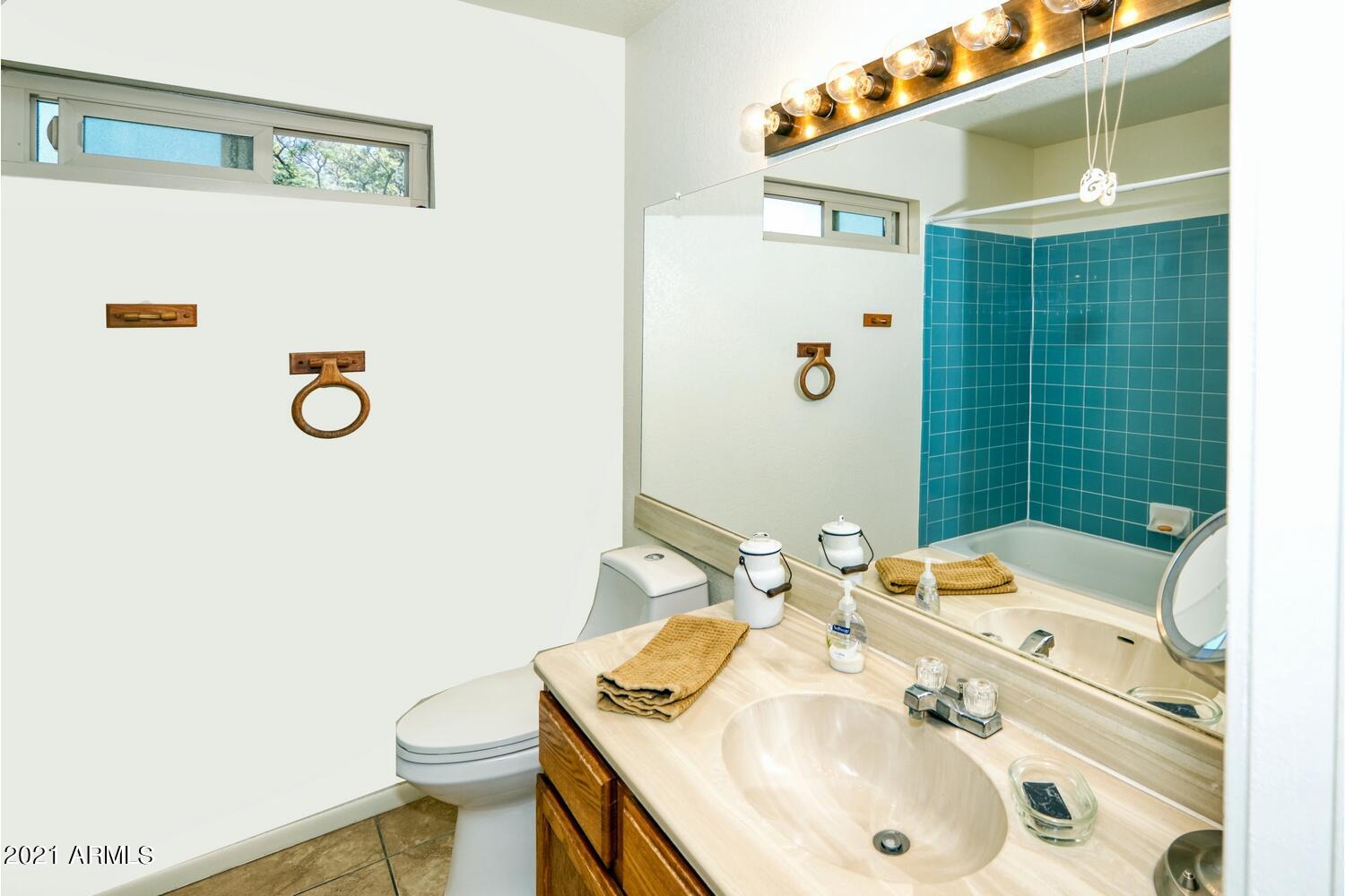 TRACT UNIT 115 AMD - Residential