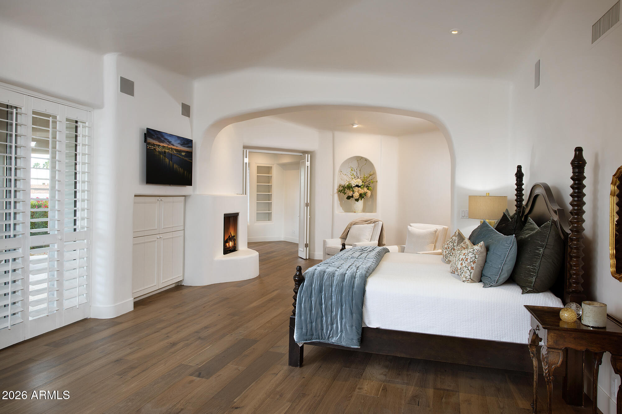 8414 E LA SENDA Drive