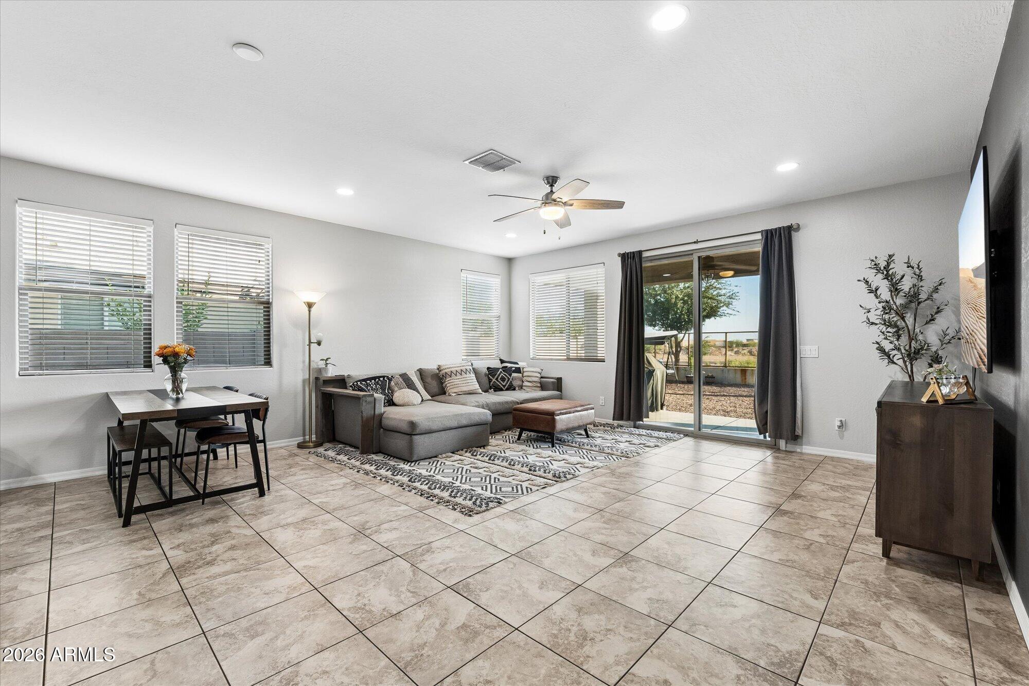 10155 W LOS GATOS Drive