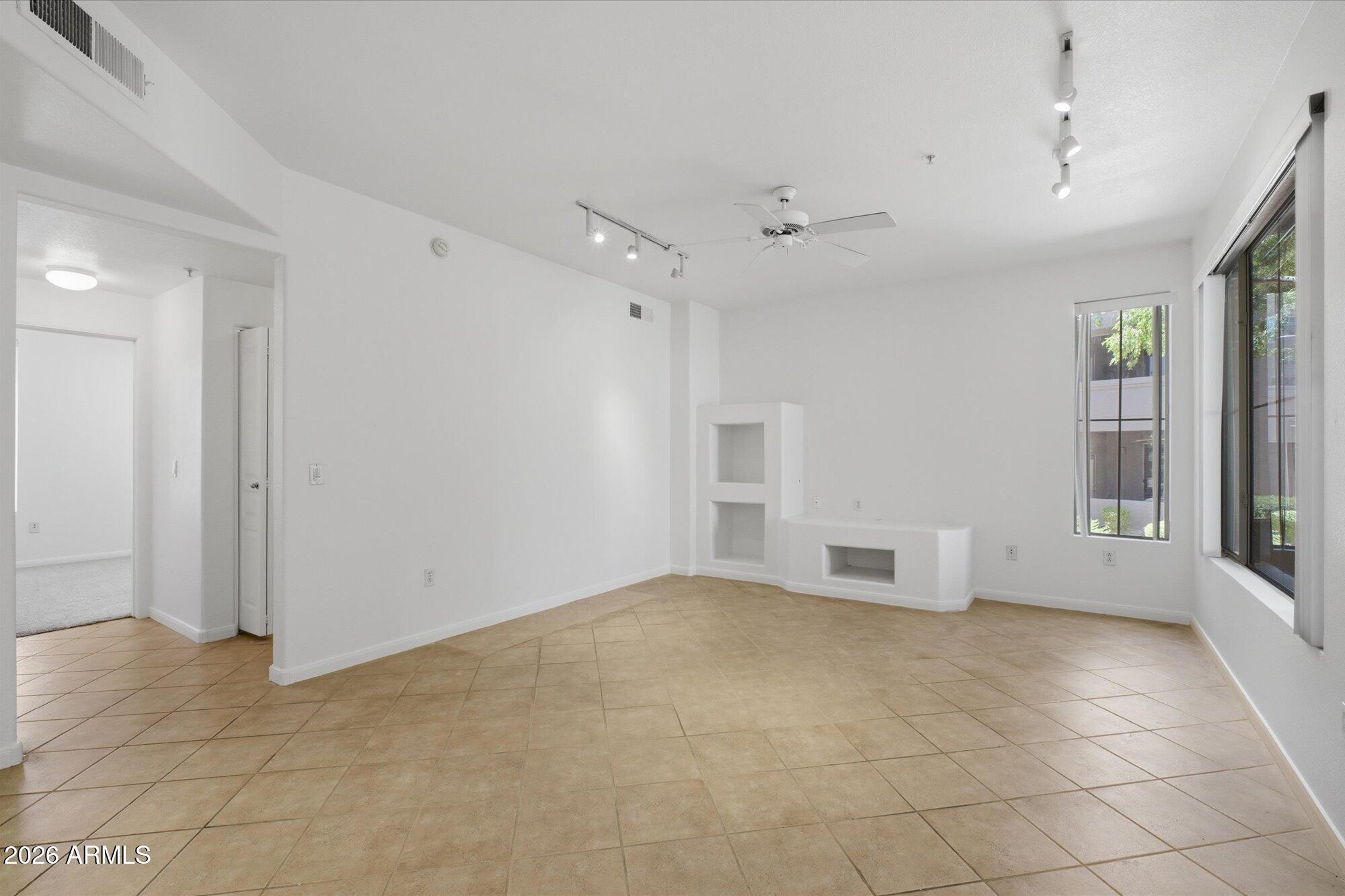 TALAVERA CONDOMINIUM - Residential