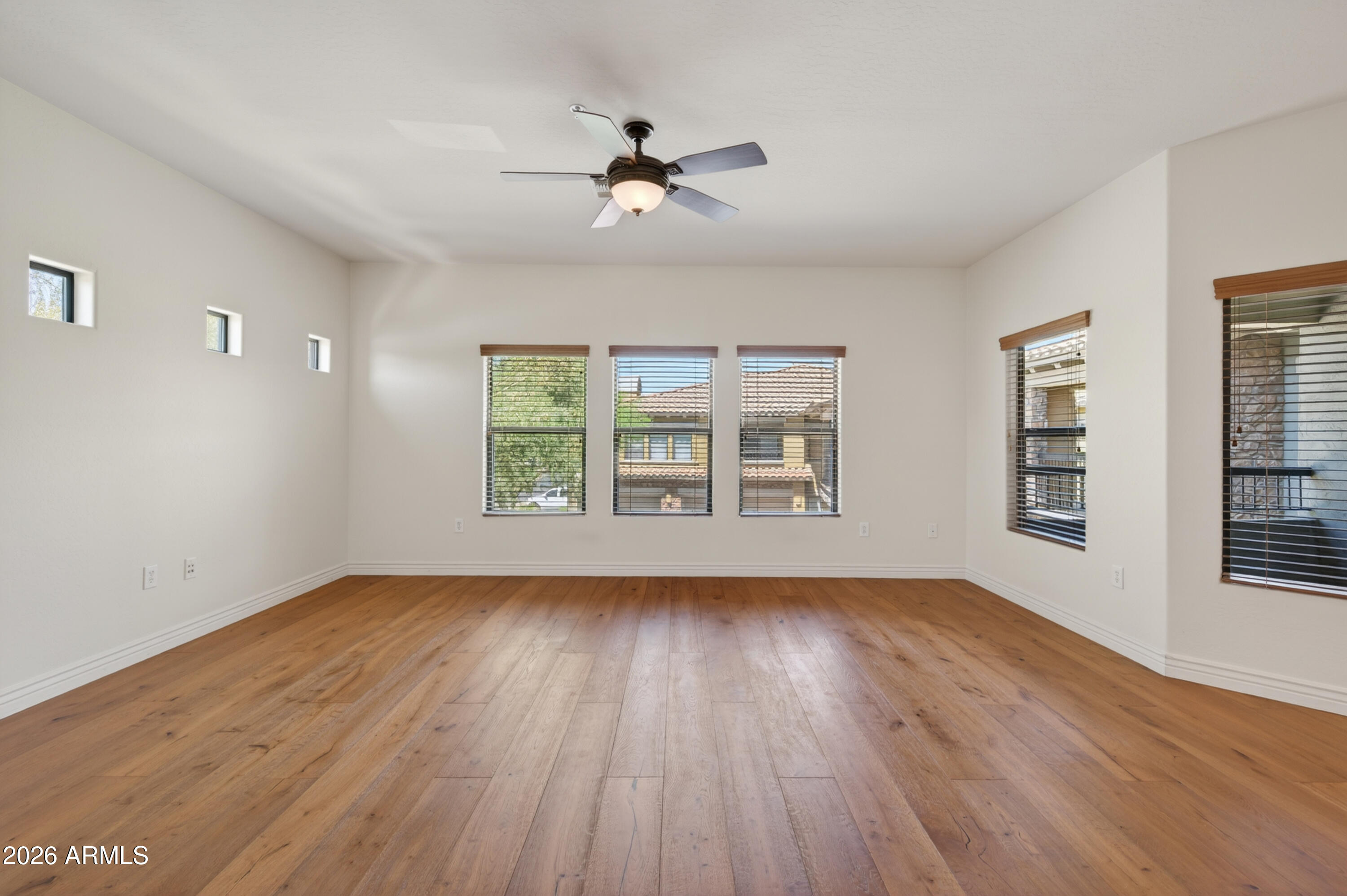 21320 N 56TH Street 2069